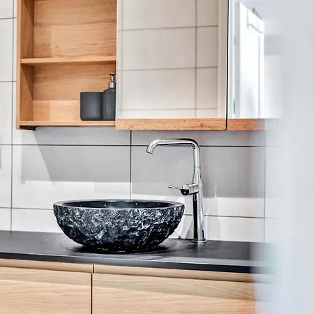 Apartment Modern By Harbor Bergen
